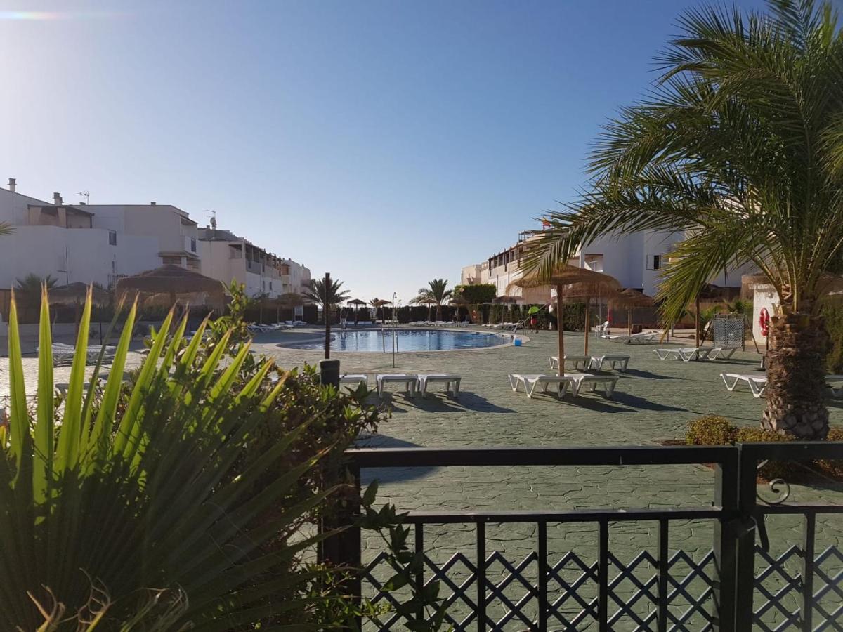 Apartamento En Primera Linea De Vera Playa Naturista! 외부 사진