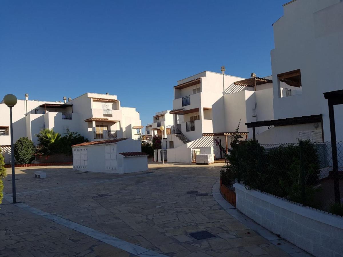 Apartamento En Primera Linea De Vera Playa Naturista! 외부 사진