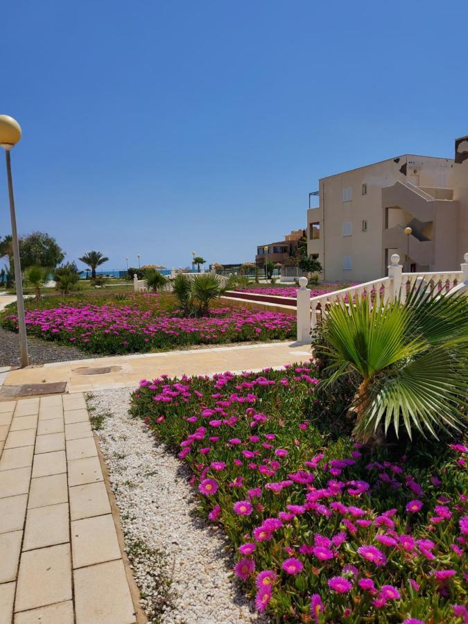 Apartamento En Primera Linea De Vera Playa Naturista! 외부 사진